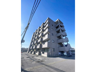 フォリア西川田