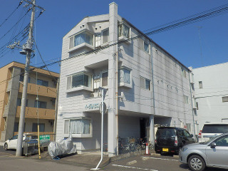 イーグルハウス