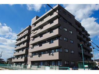 フォリア西川田